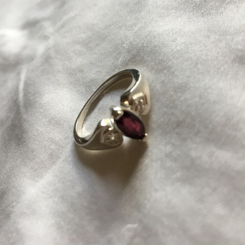 Deep Red Stone and Sterling Silver Ring size 7